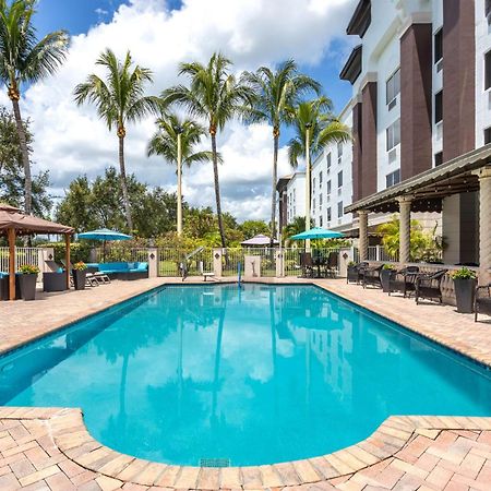 Hampton Inn & Suites Wellington Royal Palm Beach Exterior foto