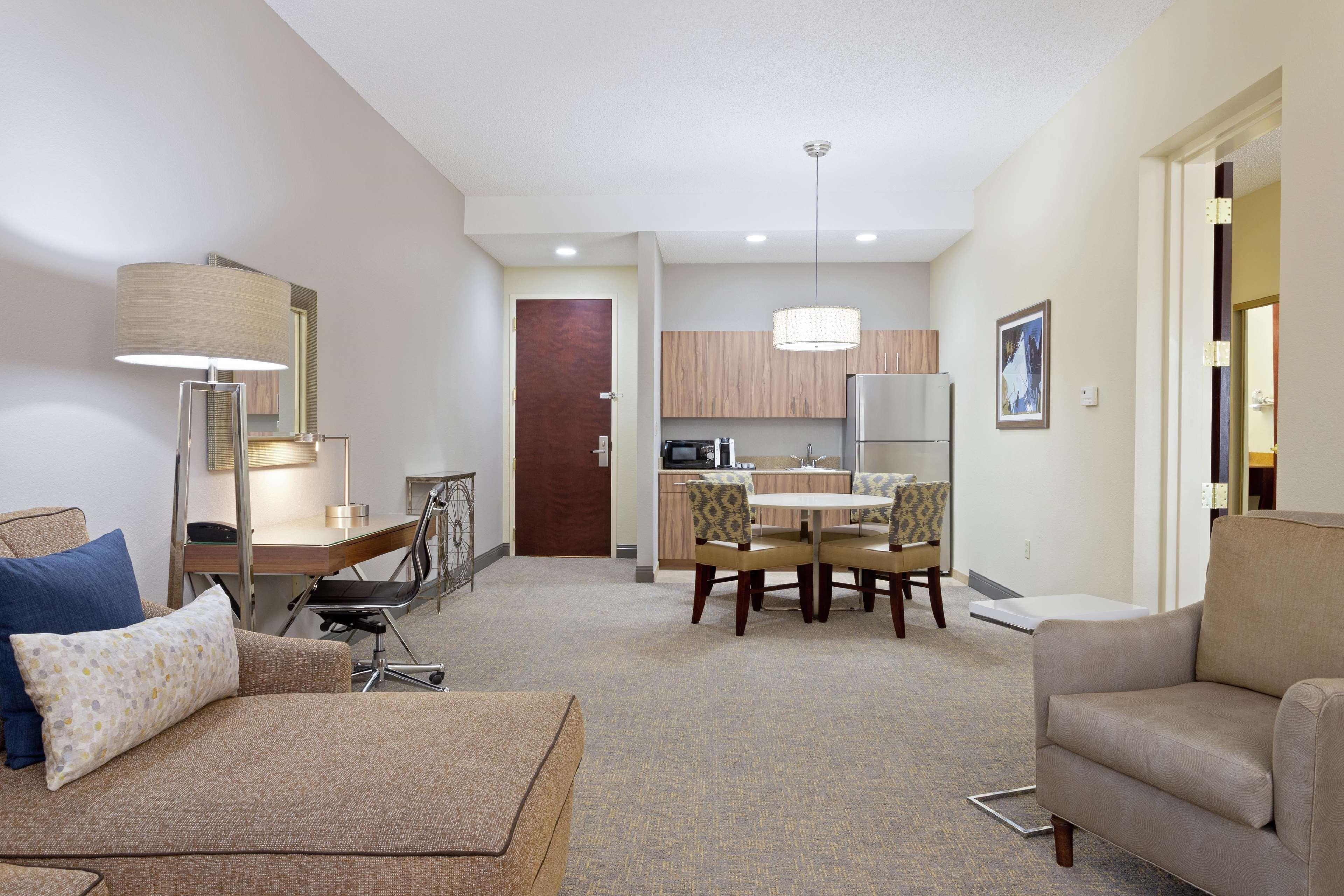 Hampton Inn & Suites Wellington Royal Palm Beach Exterior foto